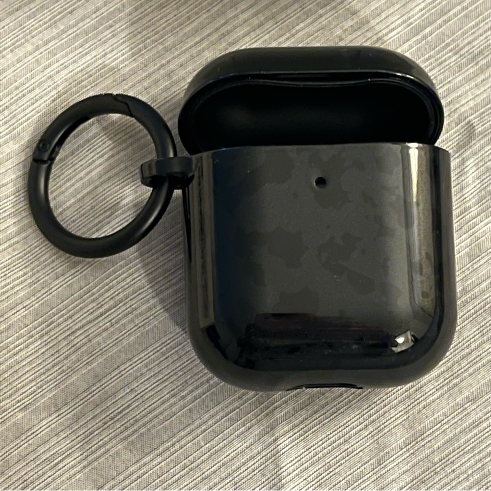 Heyday Black Earbud Case Cover - Picture 3 of 4